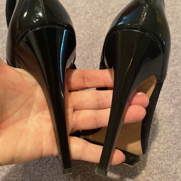 L.A.M.B. Black suede heeled booties - Picture 6 of 11